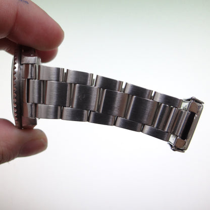 Rolex Submariner 16800 #25958