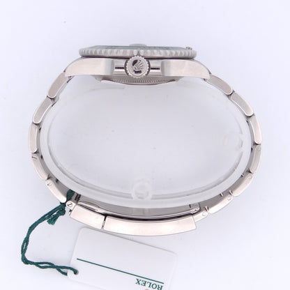 Rolex 116610LV Hulk Submariner #28189